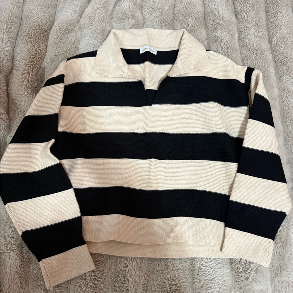 Black and white stripes Sweater